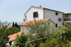 Apartments and rooms with parking space Dramalj, Crikvenica - 2386